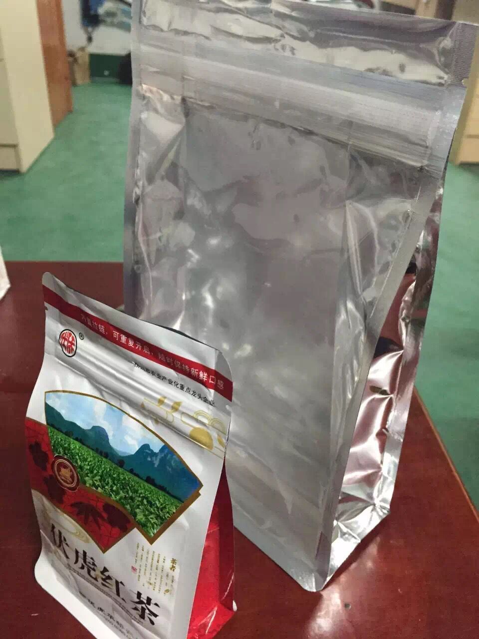 ��������